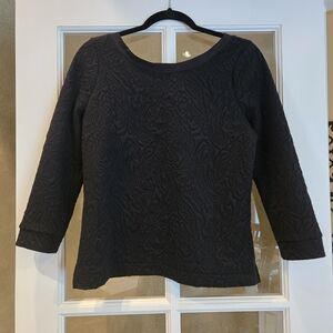 Banana Republic - Textured 3/4 Sleeve Top with Scoop Neck